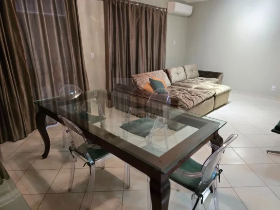 Imagem Apartamento de Luxo para Locação no Dom Aquino, Cuiabá-MT: 3 Quartos, 3 Suítes, 1 Sala, 4 Banheiros, 2 Vagas, 234m².