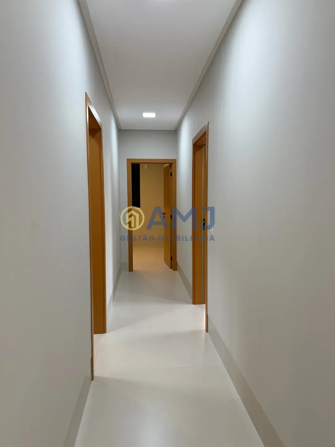 Imagem Casa à Venda, 4 suítes, Parqville Jacarandá, Aparecida de Goiânia, GO