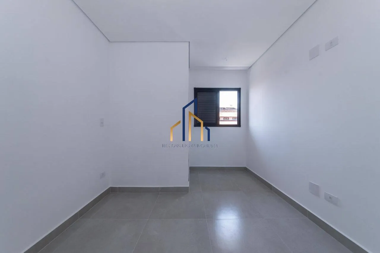 Imagem Apartamento sem condomínio para alugar no Parque Jaçatuba em Santo André/SP