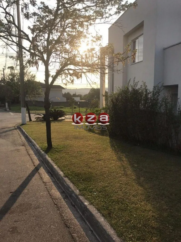 Imagem Imperdível oportunidade: Casa a venda no Condomínio Jardim América em Vinhedo-SP, 3 suítes, 2 salas, 6 banheiros, 4 vagas, 360m².