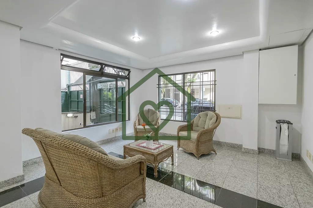 Imagem Apartamento desocupado, semimobiliado no Centro Histórico. Living 2 ambientes, sacada fechda com ch...
