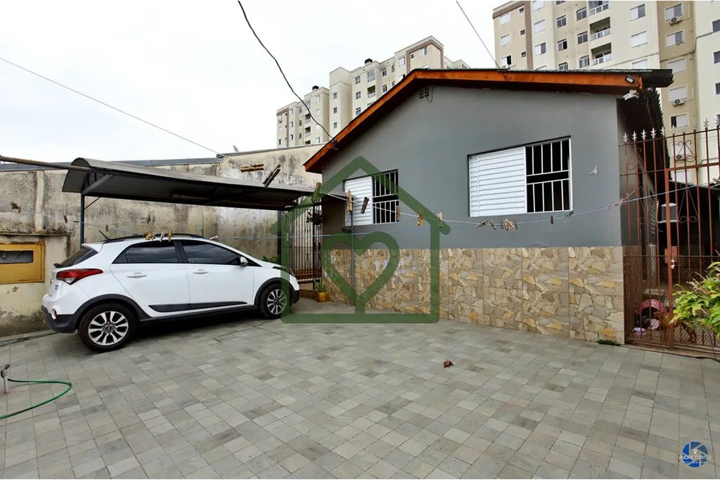 Imagem Descubra a casa dos sonhos na Rua Padre Clemente Steffen, no coração do bairro Costa e Silva, em P...