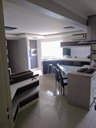 Imagem Apartamento com 2 Quartos à Venda, 70 m² em Michel - Criciúma