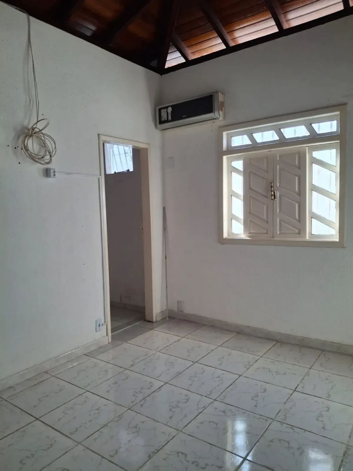 Imagem Casa com 4 Quartos à Venda, 200 metros em Marambaia - Belém
