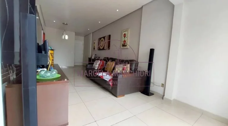 Imagem Apartamento 2 quartos, 2 banheiros, sol da manhã, armários, Praia da Costa