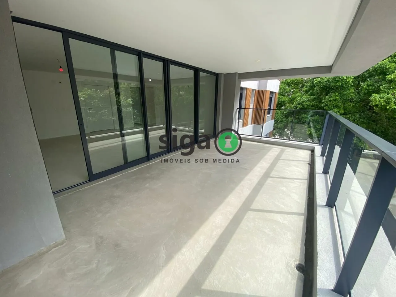 Imagem Apartamento Hall Privativo e 4 Suítes e 3 vagas em Endereço Nobre de São Paulo