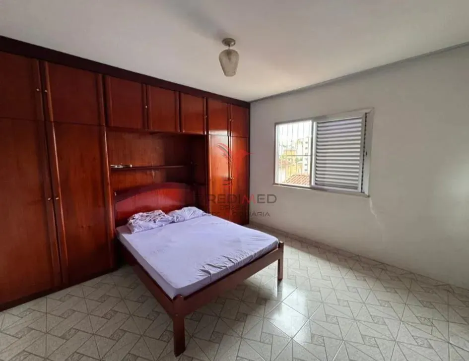 Imagem Casa bem localizada em São Lourenço/MG