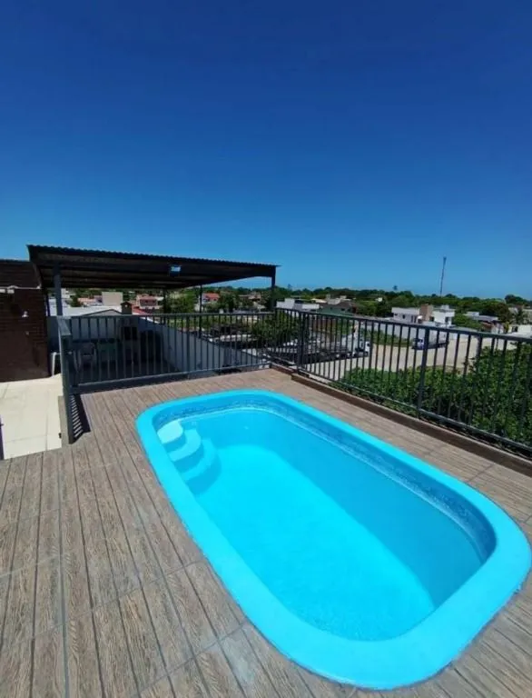 Imagem Apartamento de 75 m² no Portal do Sol, com 3 quartos, varanda, piscina e 1 vaga, a apenas 900 m da Praia de Cabo Branco.