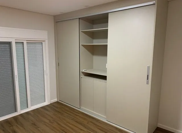 Imagem Casa Térrea com 2 Suítes no Condomínio Villa do Bosque R$ 6.800,00 Aluguel