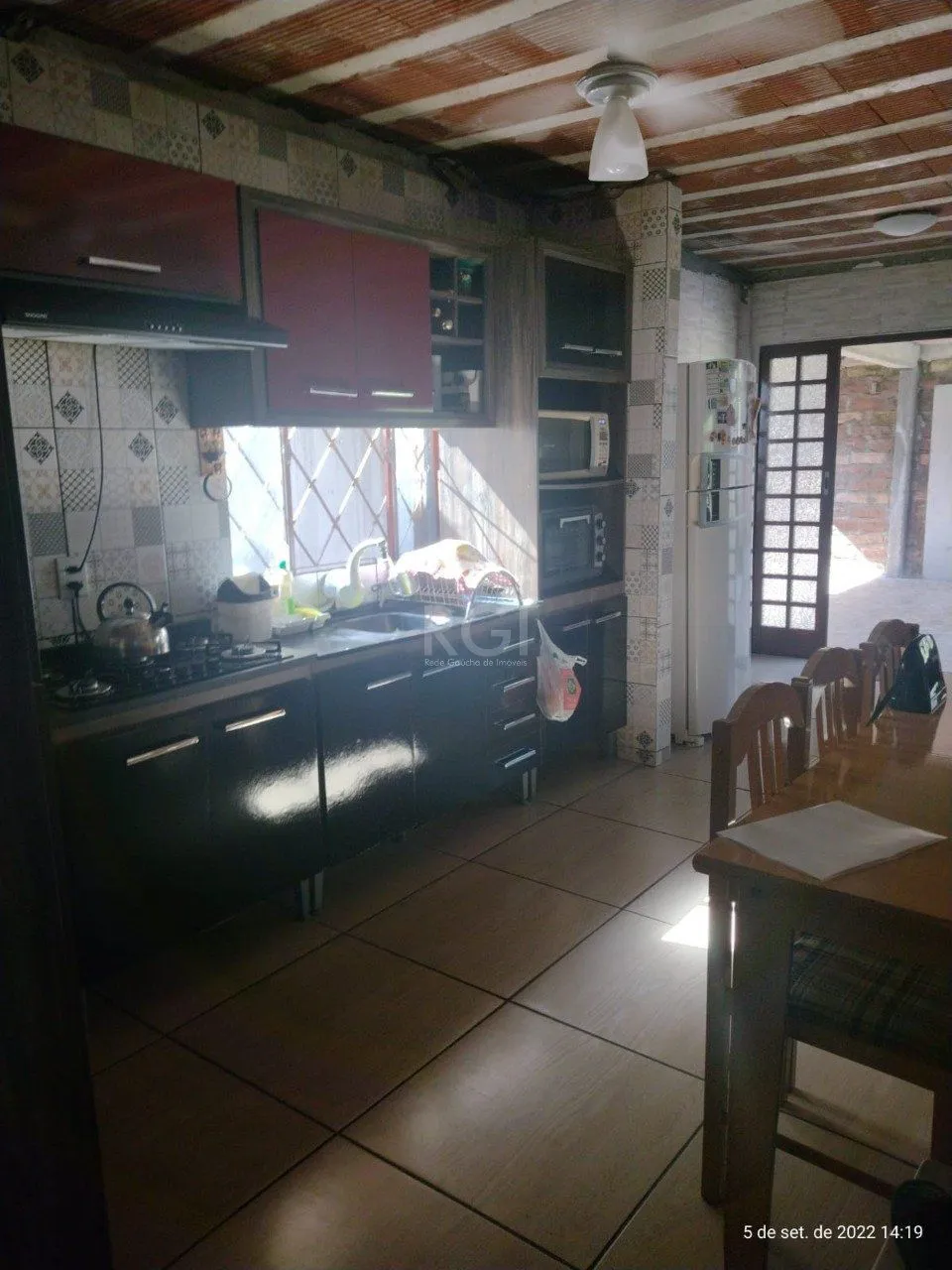 Imagem Casa para Venda - 220m², 2 dormitórios, 1 suite, 2 vagas - Cavalhada, Poa