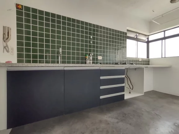 Imagem Apartamento reformado e pronto para morar em Perdizes com 01 vaga de garagem em um condomínio com portaria 24hs