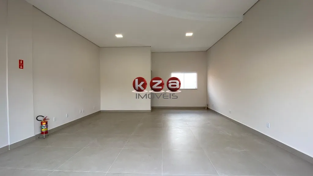 Imagem Excelente oportunidade de locação de sala comercial no bairro Santa Rosa em Vinhedo-SP: 1 sala, 1 banheiro, 11 vagas de garagem!