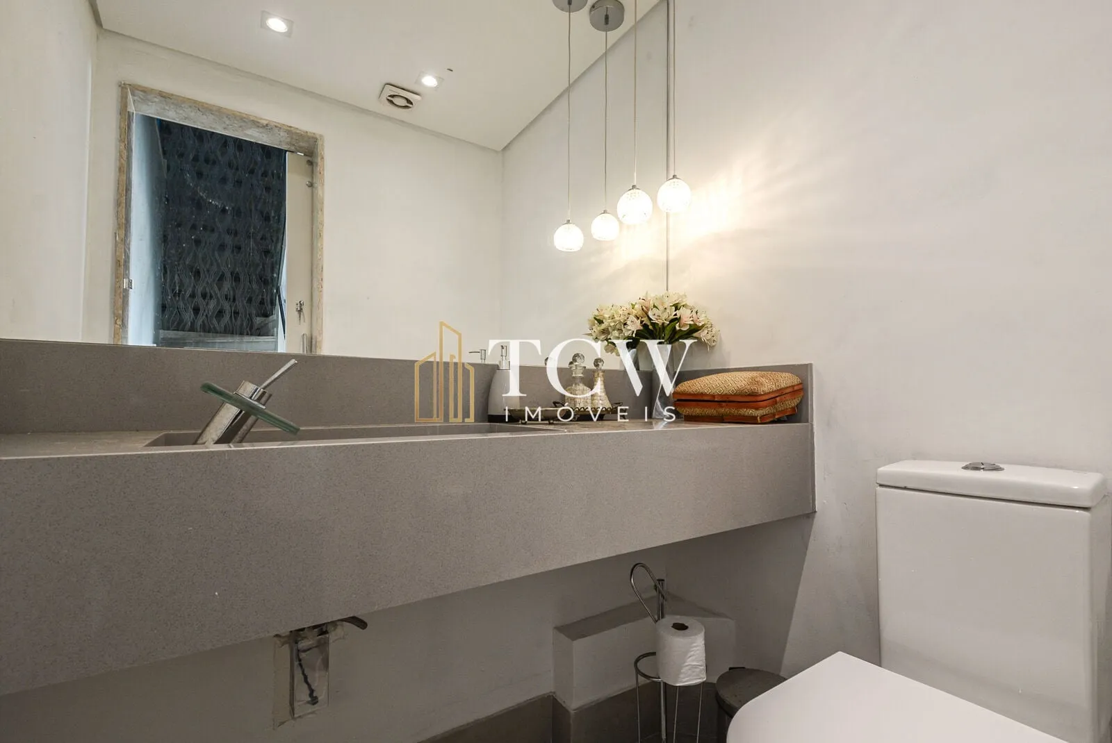 Imagem Cobertura Duplex Exclusiva à Venda - Alto Padrão | 268m² | Localização Estratégica