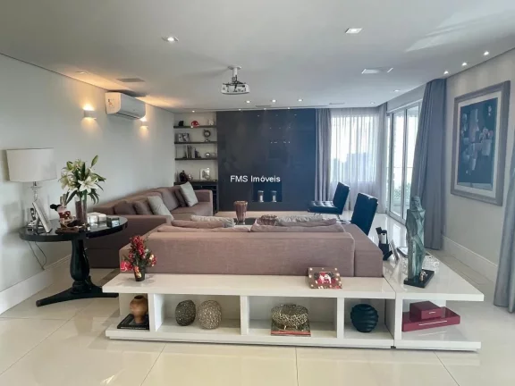 Imagem Apartamento de Alto padrão de 4 quartos com 4 suítes e 5 vagas no Campo Belo de 380m²
