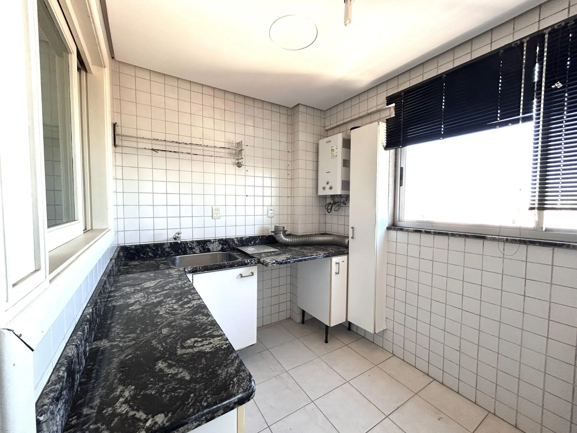 Imagem APARTAMENTO À VENDA - 3 DORMITÓRIOS - CENTRO / CANOAS