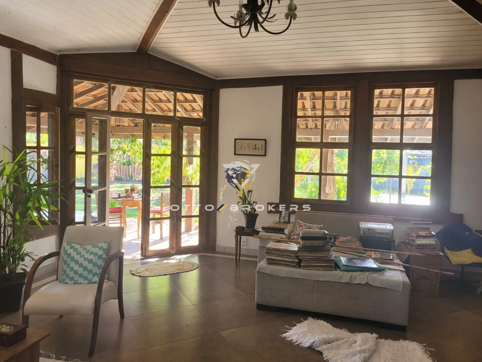 Imagem CASA RESIDENCIAL em SANTA CRUZ CABRÁLIA - BA, coroa vermelha