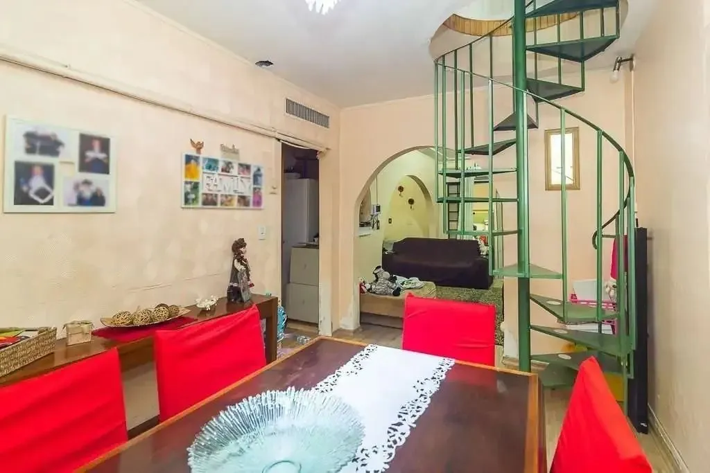 Imagem Casa 3 dormitórios 1.000,000 / Auxiliadora