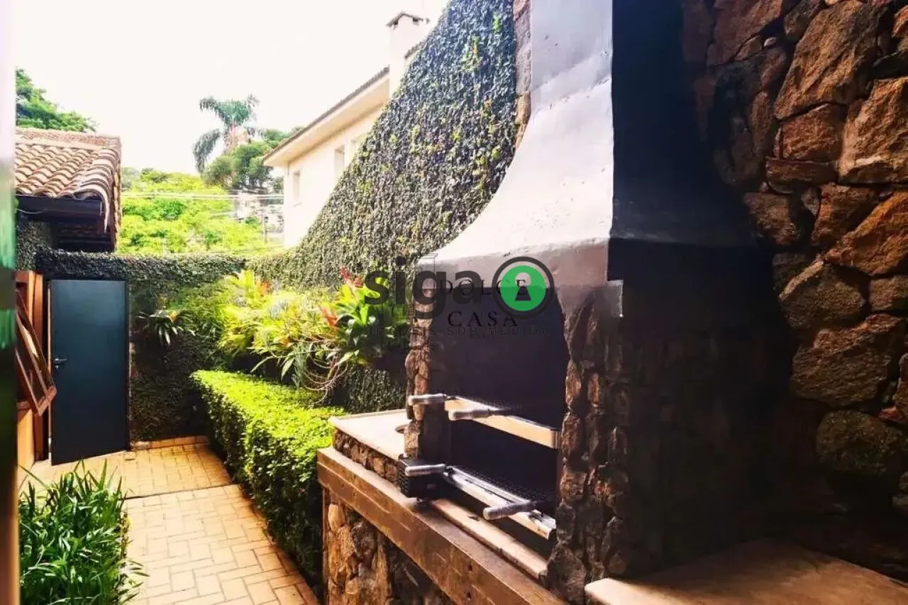 Imagem SOBRADO DE ALTO PADRÃO À VENDA NO JARDIM GUEDALA | 400m² | 3 SUÍTES | PISCINA | 4 VAGAS