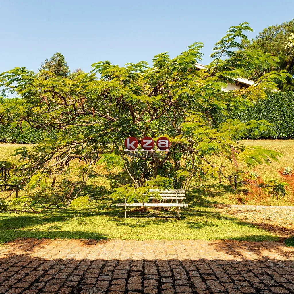 Imagem Imperdível casa de luxo à venda em Avaré-SP, Parque São Jorge: 4 quartos, 4 suítes, 4 salas, 6 banheiros, 20 vagas, 830m²!