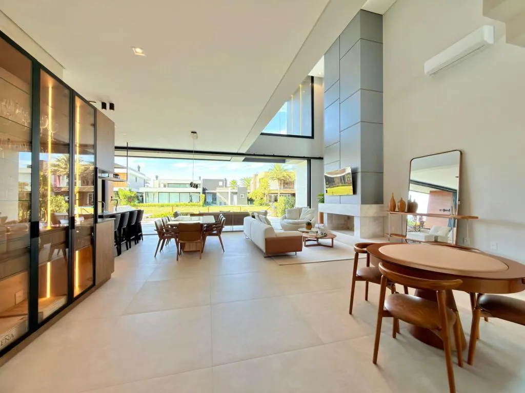Imagem Casa em Condominio 5 Dormitórios - Bairro Santa Luzia