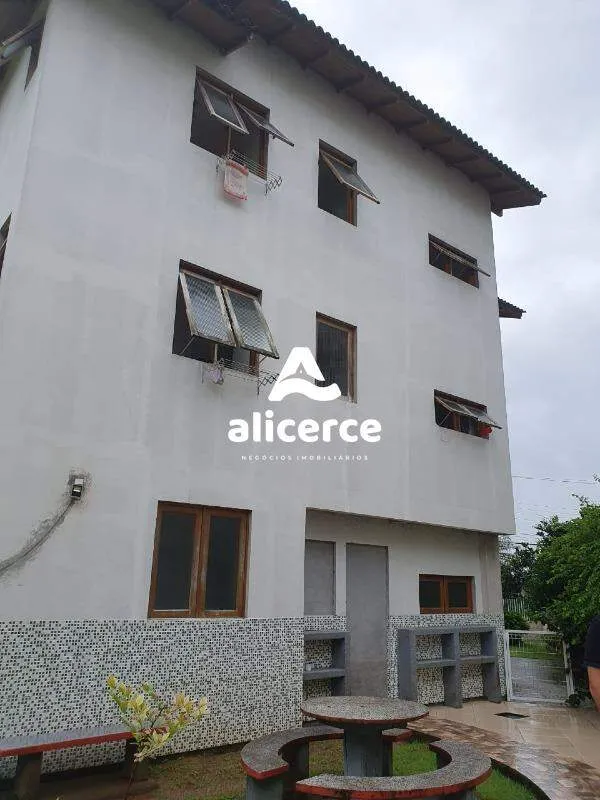 Imagem Casa à venda l 6 Dormitórios, 2 suítes l 370m² l Ponta de Baixo - São José/SC