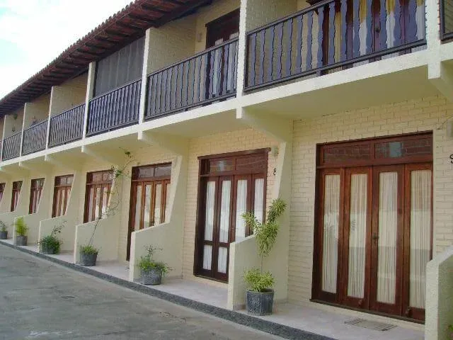 Imagem Casa em Condomínio para Venda em Cabo Frio / RJ no bairro Peró