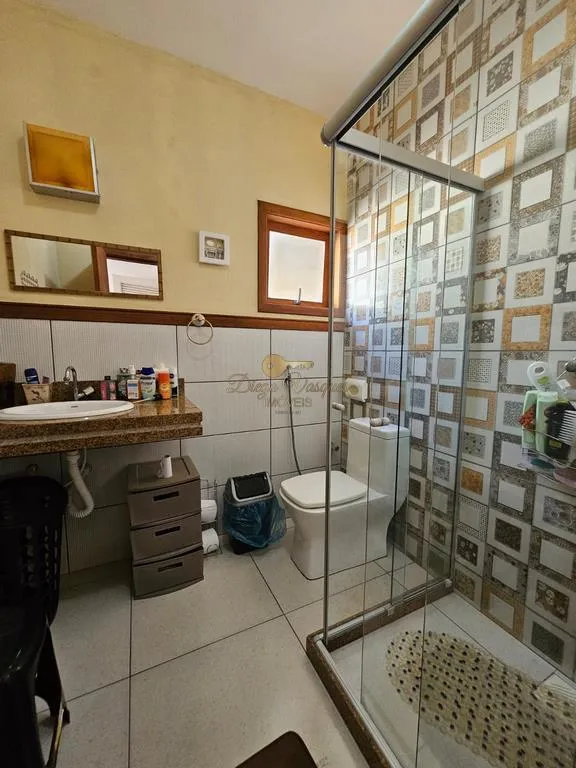 Imagem Casa em Condomínio para Venda em Teresópolis / RJ no bairro Vargem Grande