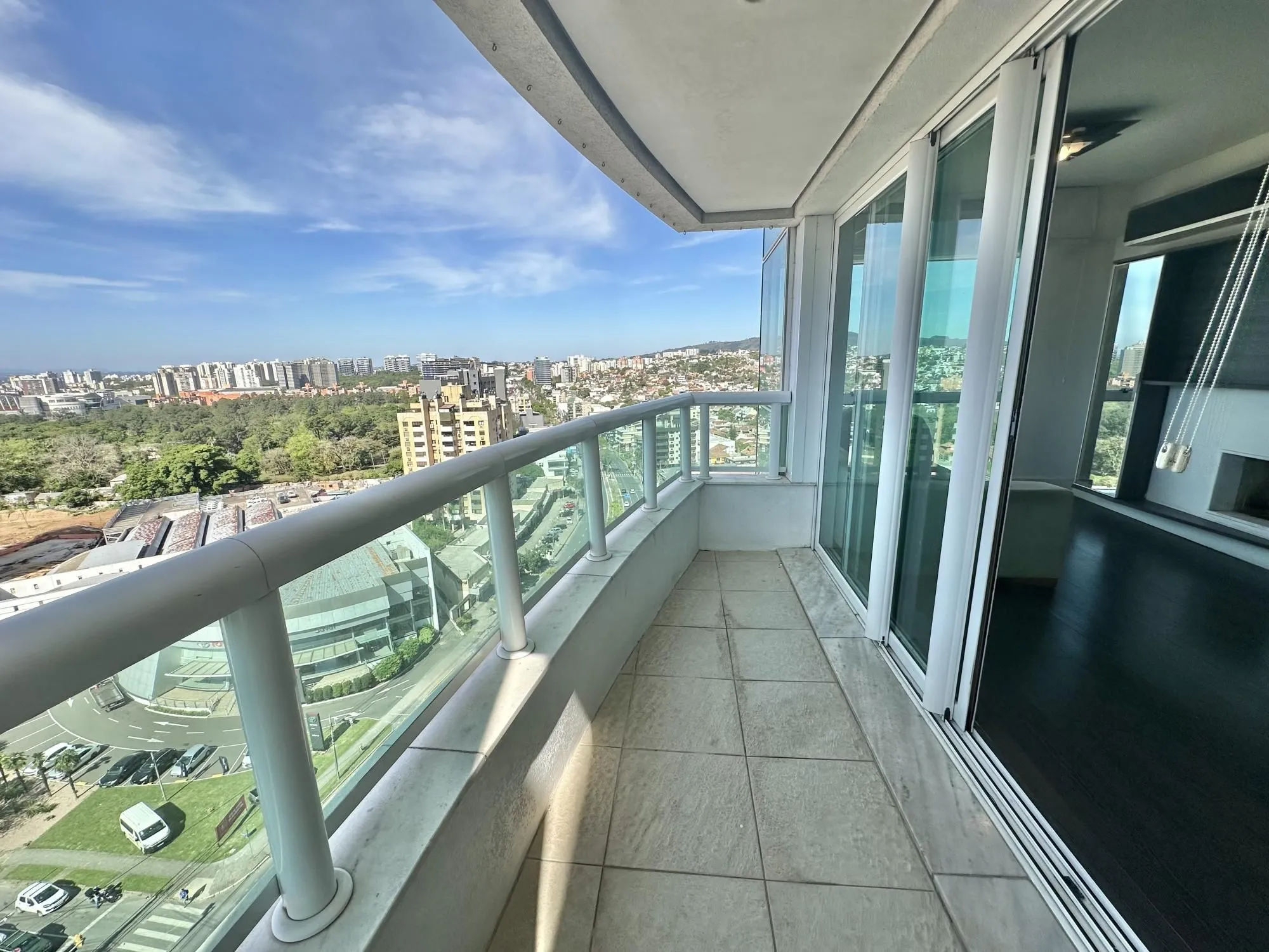 Imagem Apartamento 2 Dormitórios para comprar no Parigi Residence Bairro Três Figueiras