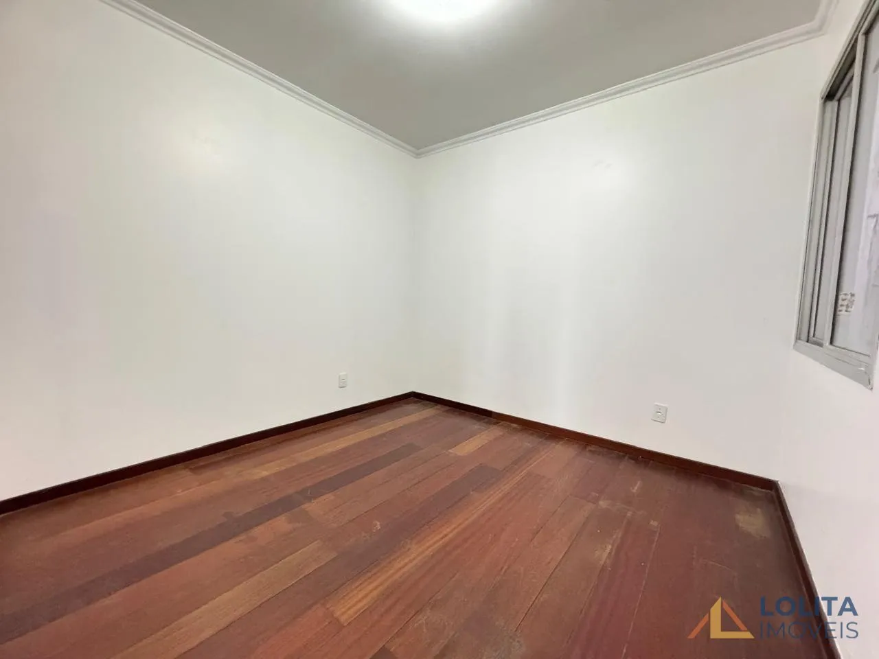 Imagem APARTAMENTO DE 2 DORMITÓRIOS À VENDA NO CENTRO DE FLORIANÓPOLIS/SC