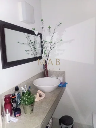 Imagem Apartamento à venda em Florianópolis-SC, Ingleses do Rio Vermelho: 2 quartos, 1 suíte, 1 sala, 2 banheiros, 1 vaga de garagem, 78m². Aproveite!