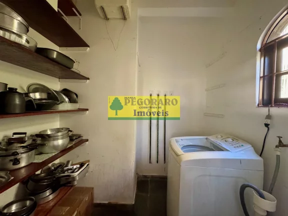 Imagem Casa à venda em Caraguatatuba Martim de Sá 3 quartos, 3 suítes, 1 sala, 3 banheiros, 10 vagas de garagem. 166m² de área.