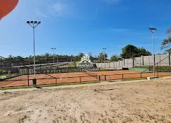 Imagem Sobrado com Porteira Fechada no Condomínio Brisas Cuiabá - Sofisticação e Confor