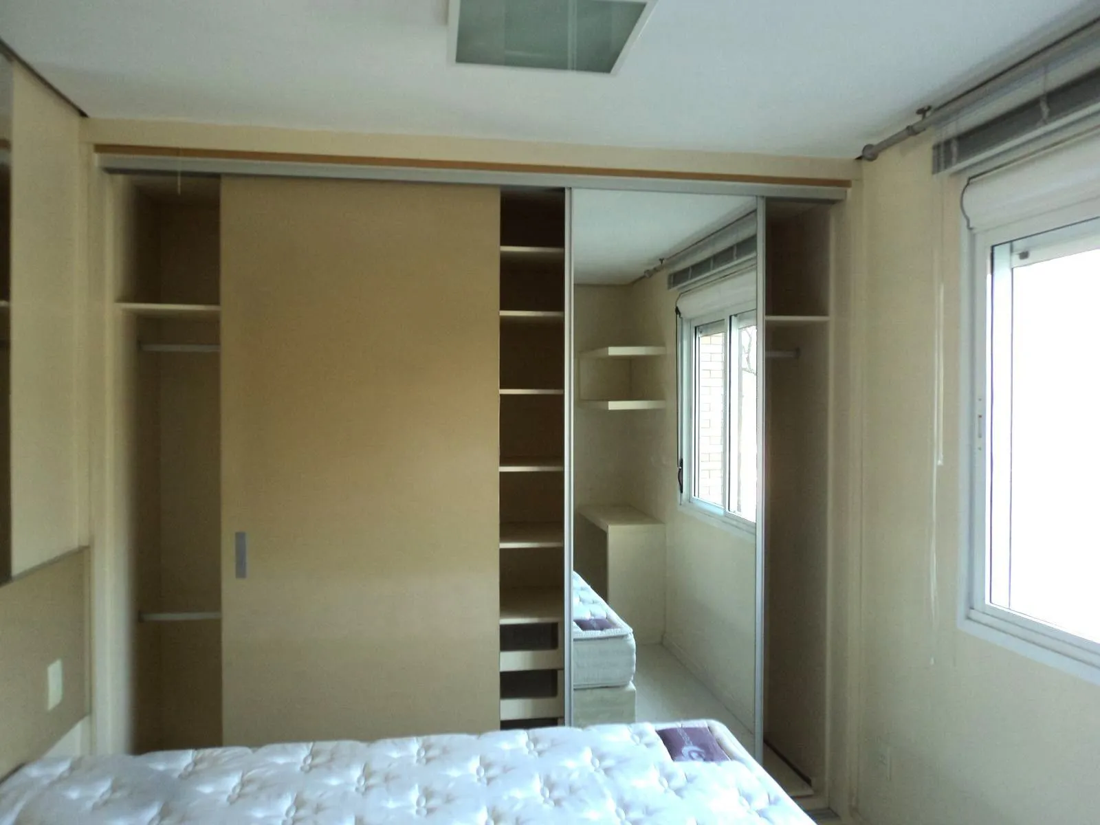 Imagem Apartamento no Bom Fim de 2 dormitórios e vaga