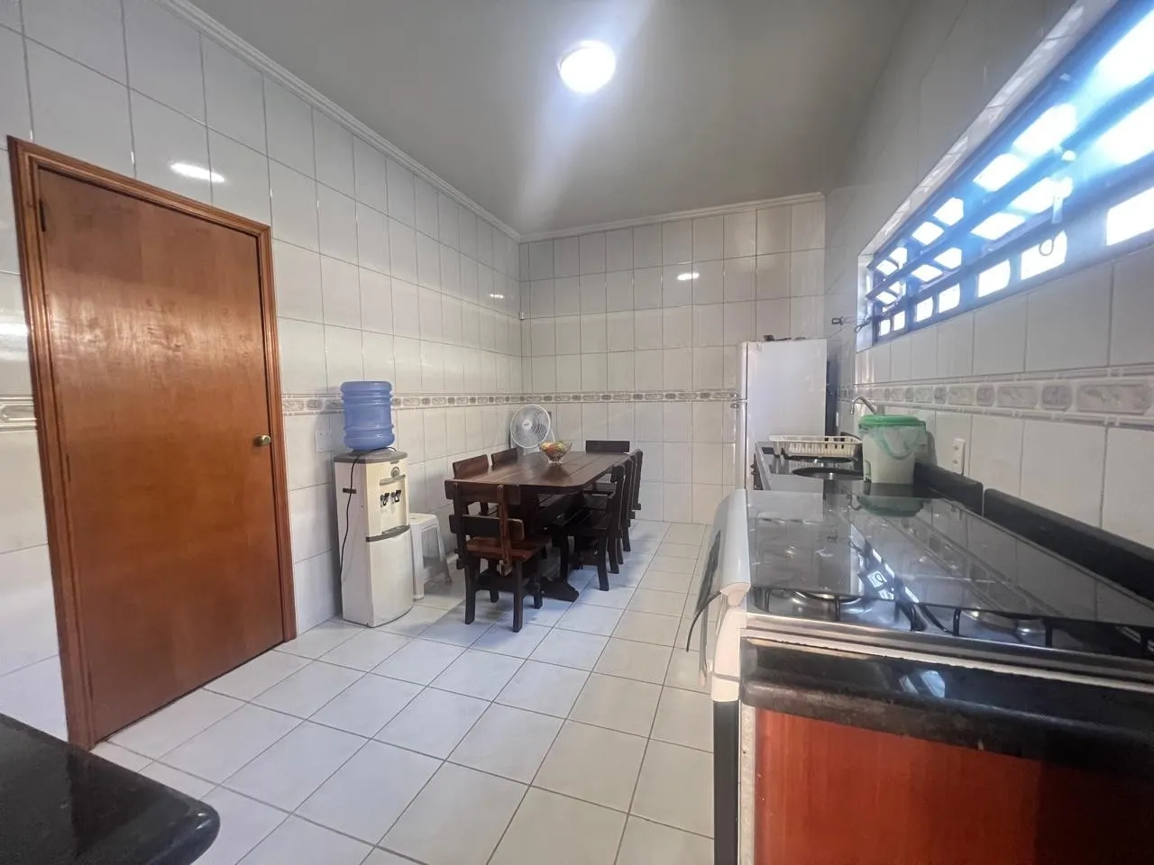 Imagem Casa para Venda em Praia Grande, Real, 3 dormitórios, 1 suíte, 2 banheiros, 4 vagas