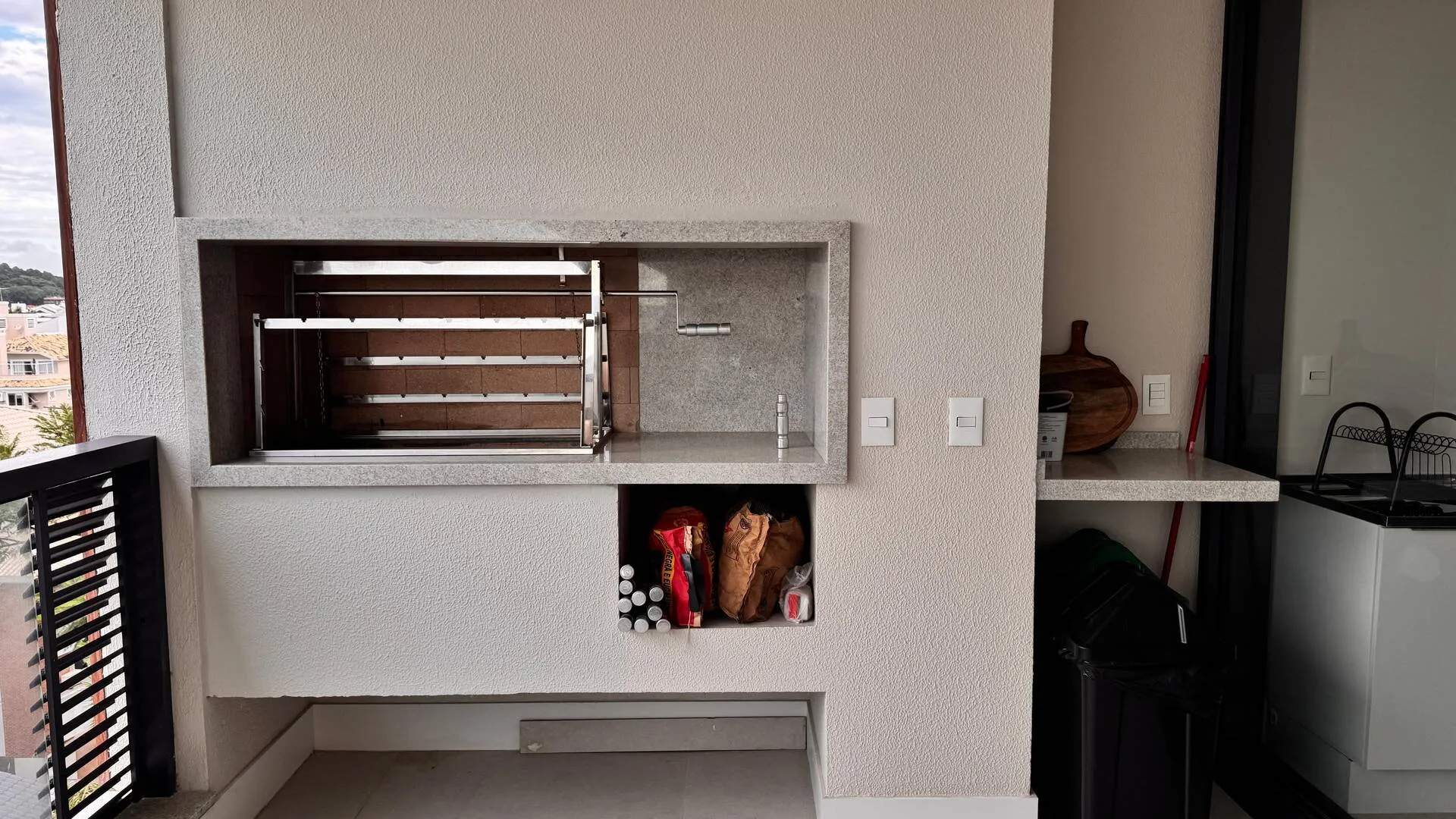 Imagem Apartamento duplex novo para temporada em Jurerê - vista para o mar