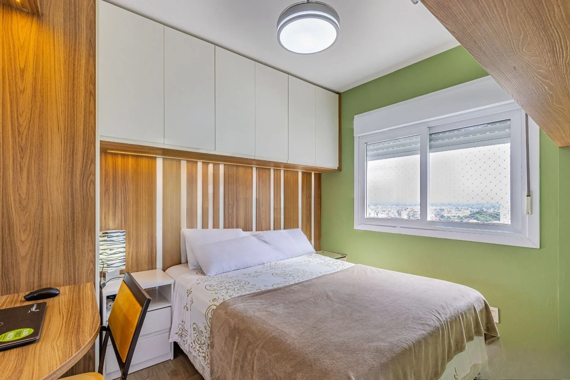 Imagem Apartamento mobiliado e equipado andar alto churrasqueira sol da manhã Lindóia