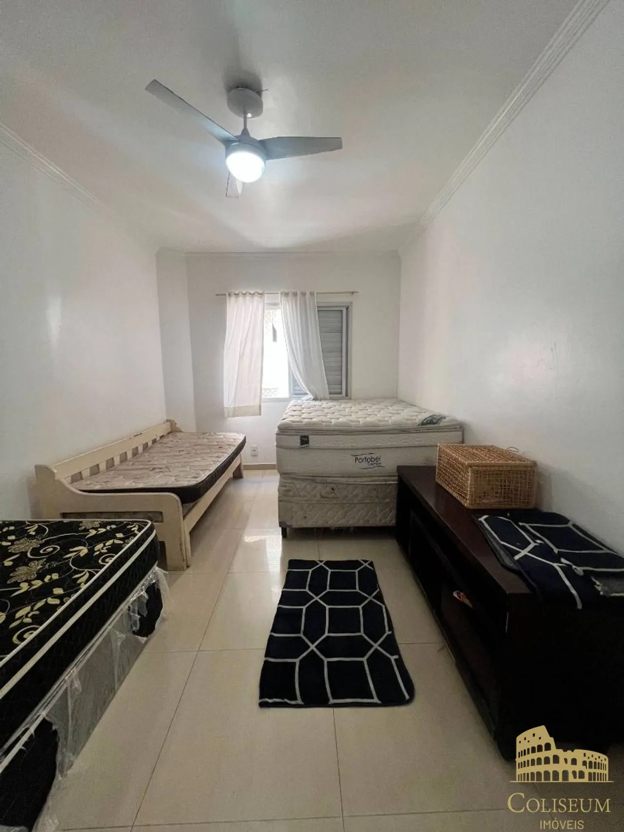 Imagem Apartamento com 2 dormitórios à venda, 76 m² por R$ 360.000 - Tupi - Praia Grande/SP