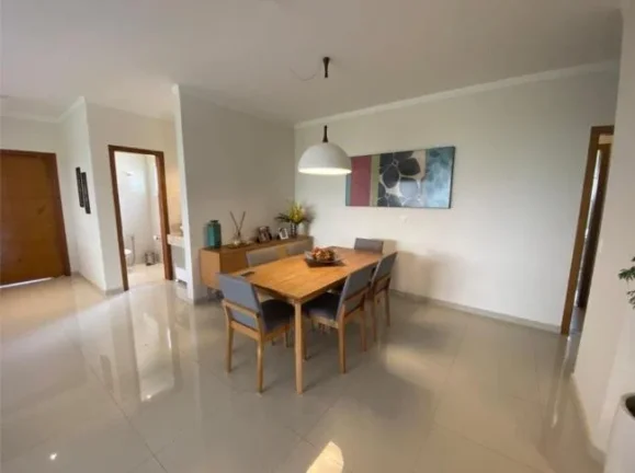 Imagem Residência de Luxo em Condomínio Exclusivo