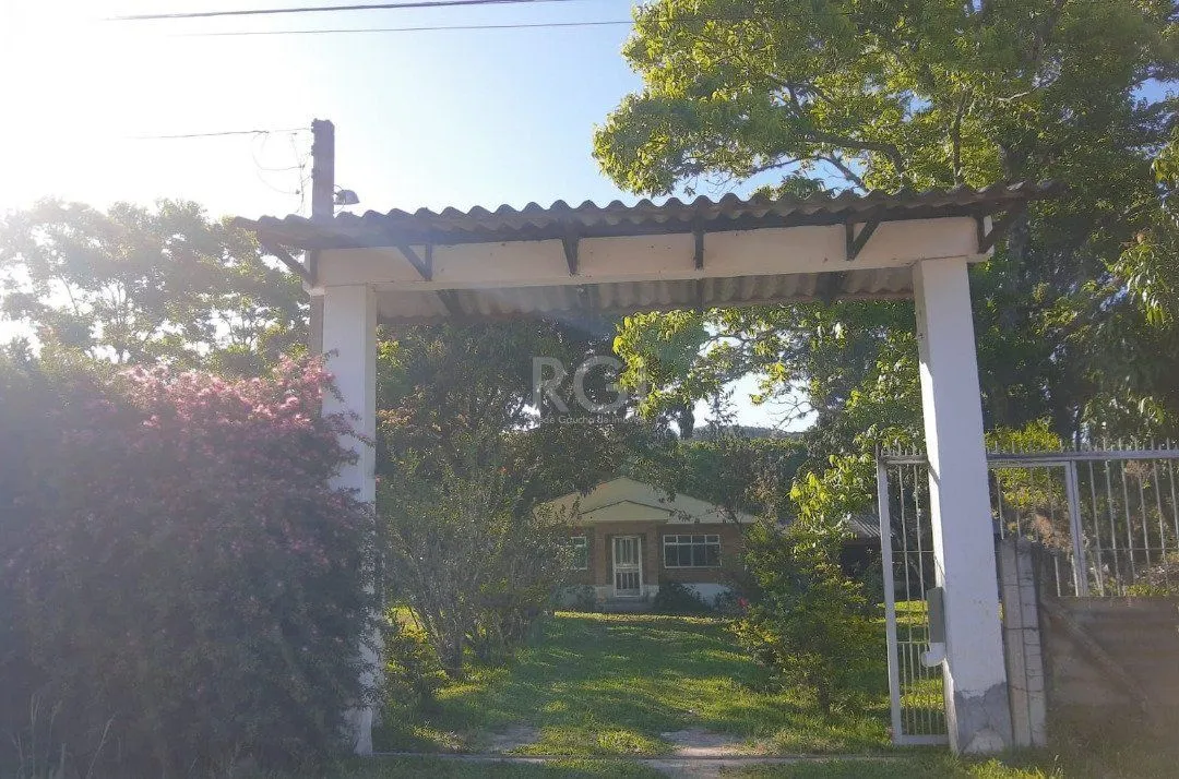 Imagem Sítio para Venda - 3330m², 3 dormitórios, sendo 1 suites, Itapuã