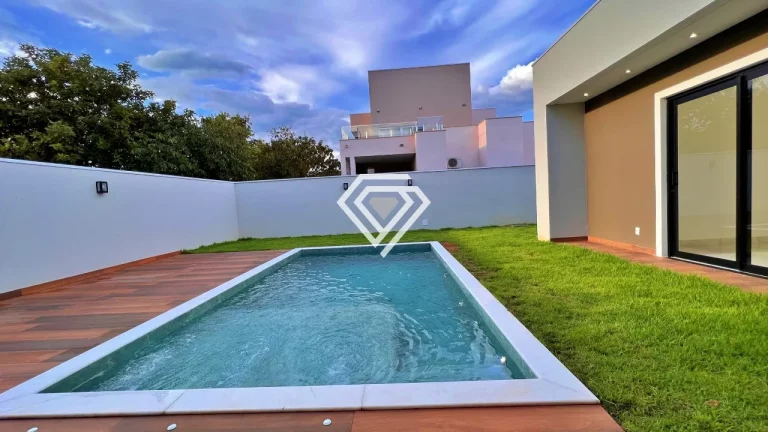 Imagem Casa 4 Quartos, 240 m² c/ lazer à venda no Condomínio Caribe Resort