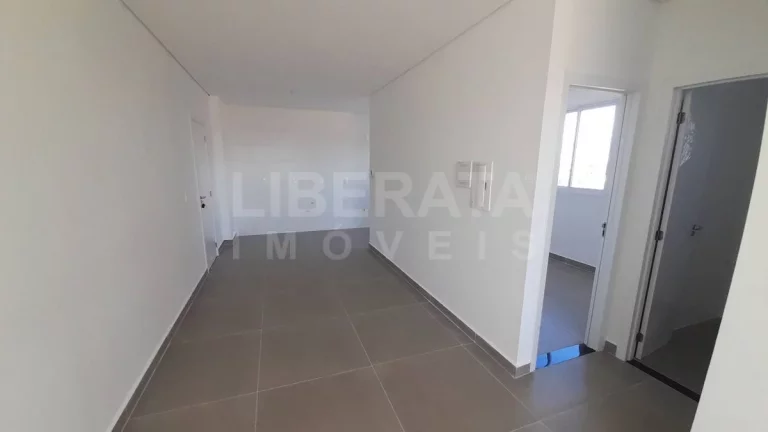 Imagem Apartamento a venda na Meia Praia, Navegantes, SC