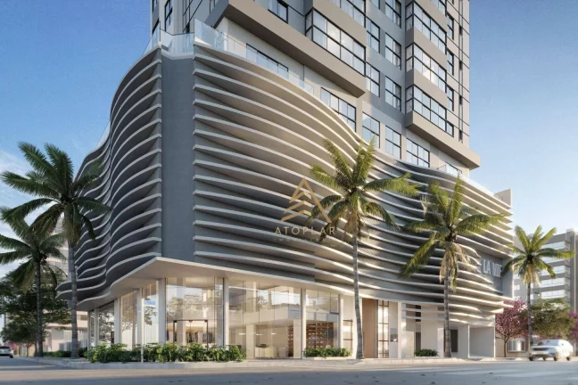 Imagem Apartamento com 4 dormitórios à venda, 145 m² por R$ 3.357.741,86 - Centro - Balneário Camboriú/SC