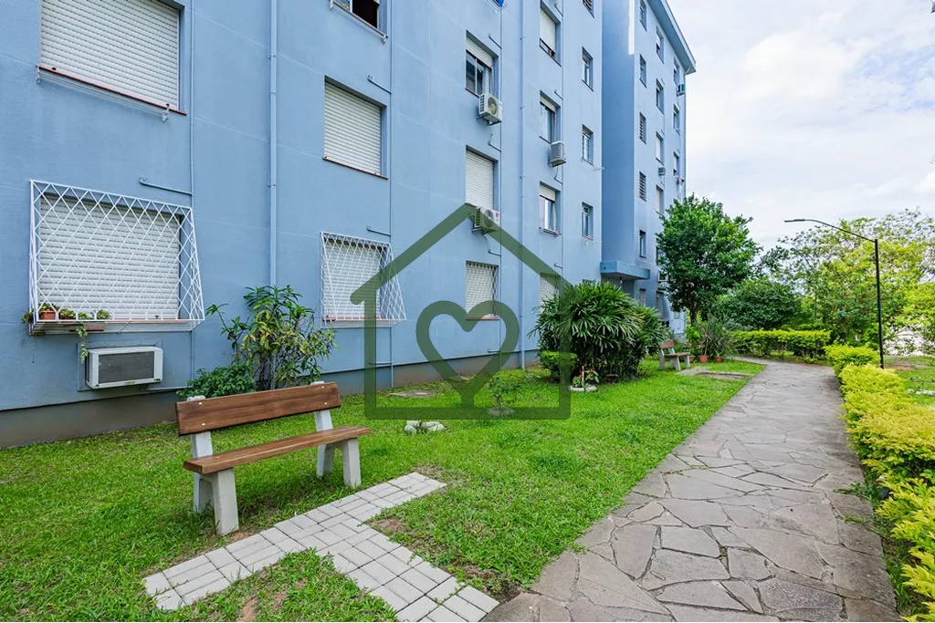 Imagem Descubra o seu novo lar no coração de Porto Alegre. Este aconchegante apartamento está localizado...