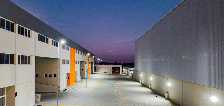 Imagem Galpão Comercial de Alto Padrão em Santa Júlia, Itupeva-SP: 2 banheiros, 6 vagas, 1.251,60 m² - Venda ou Locação!