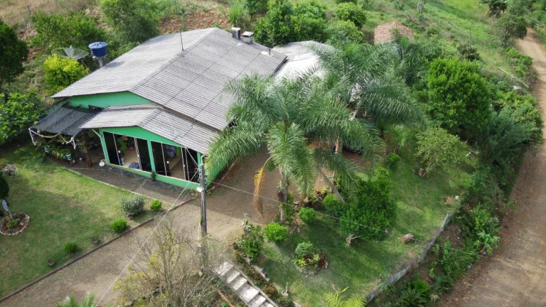 Imagem Casa para Venda em Peritiba, Rural, 3 dormitórios, 2 banheiros
