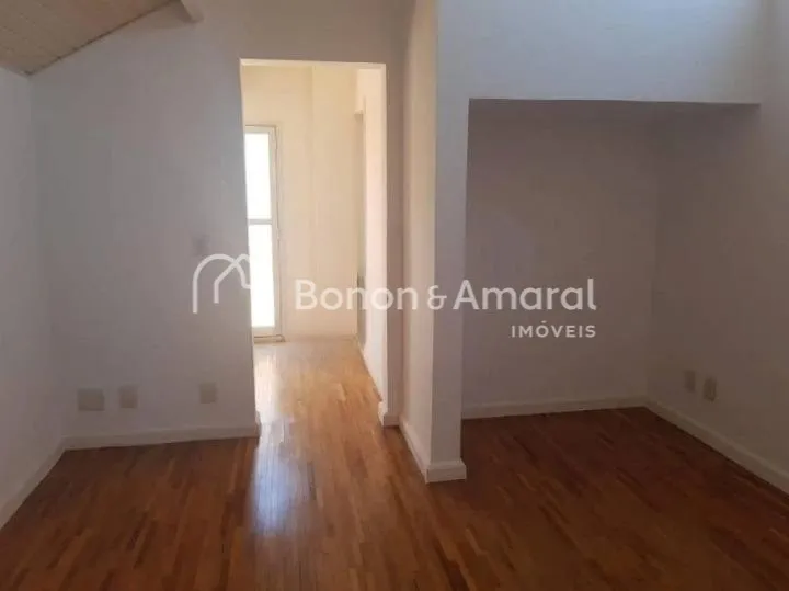 Imagem Sobrado à venda em Residencial Parque Portugal - Parque Taquaral - Campinas/SP