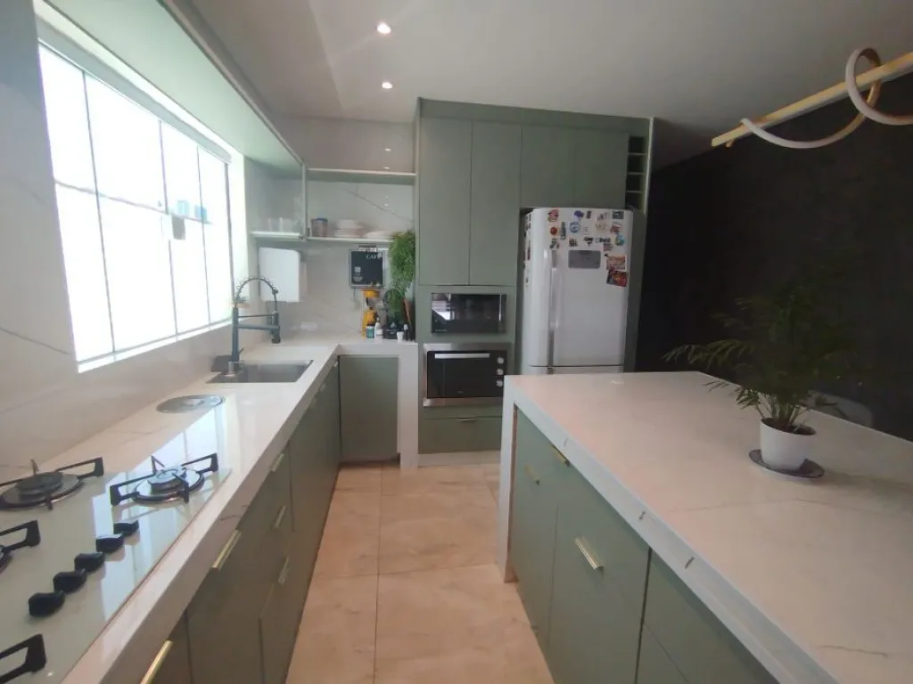 Imagem CASA COM 90,00 m² - GUILHERMINA - PRAIA GRANDE SP