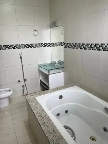 Imagem Casa no Condomínio Lago da Serra, ao lado do lago no centro da cidade de Araçoiaba da Serra
