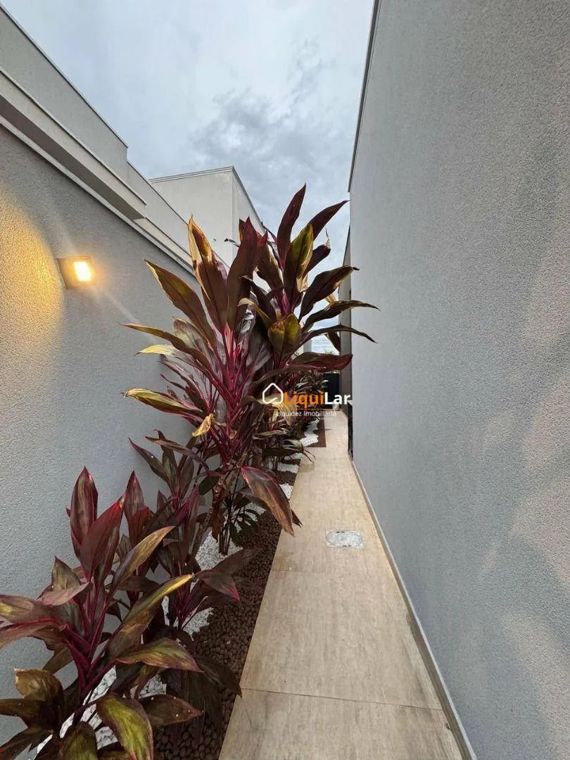 Imagem Casa Térrea de Alto Padrão à Venda no Alphaville 4