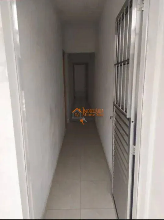 Imagem Sobrado com 3 dormitórios à venda, 125 m² por R$ 230.000,00 - Jardim Lenize - Guarulhos/SP